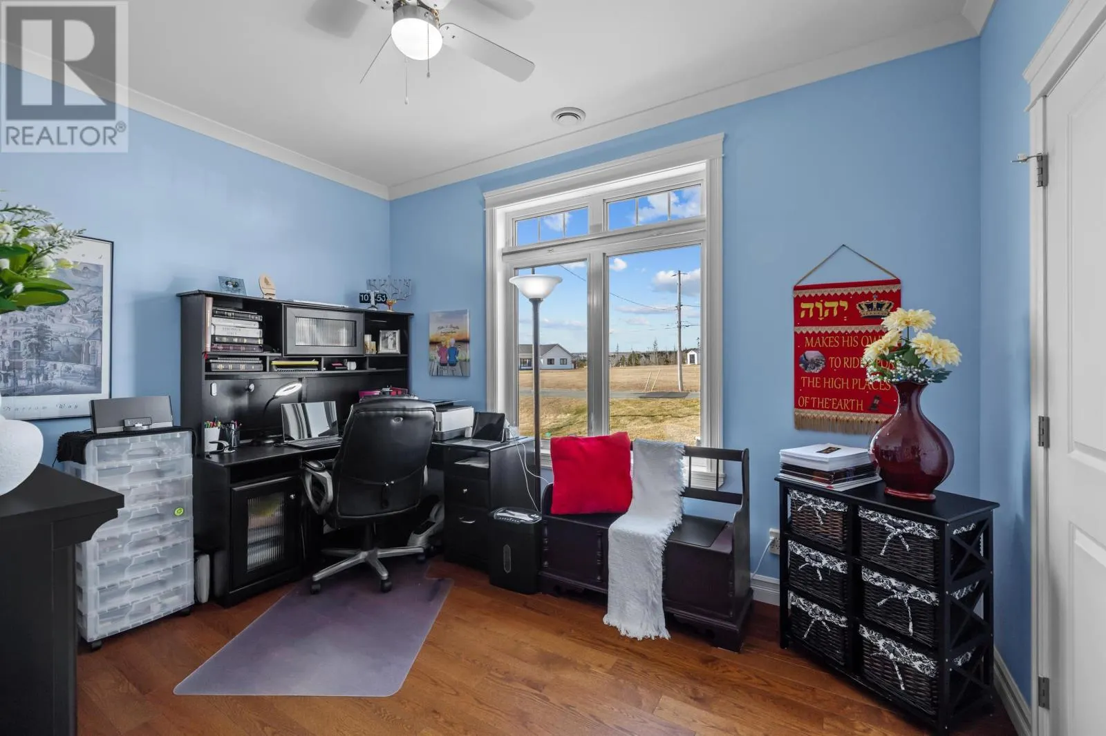 77 Highland View Drive