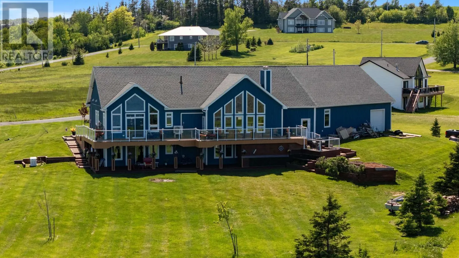 77 Highland View Drive