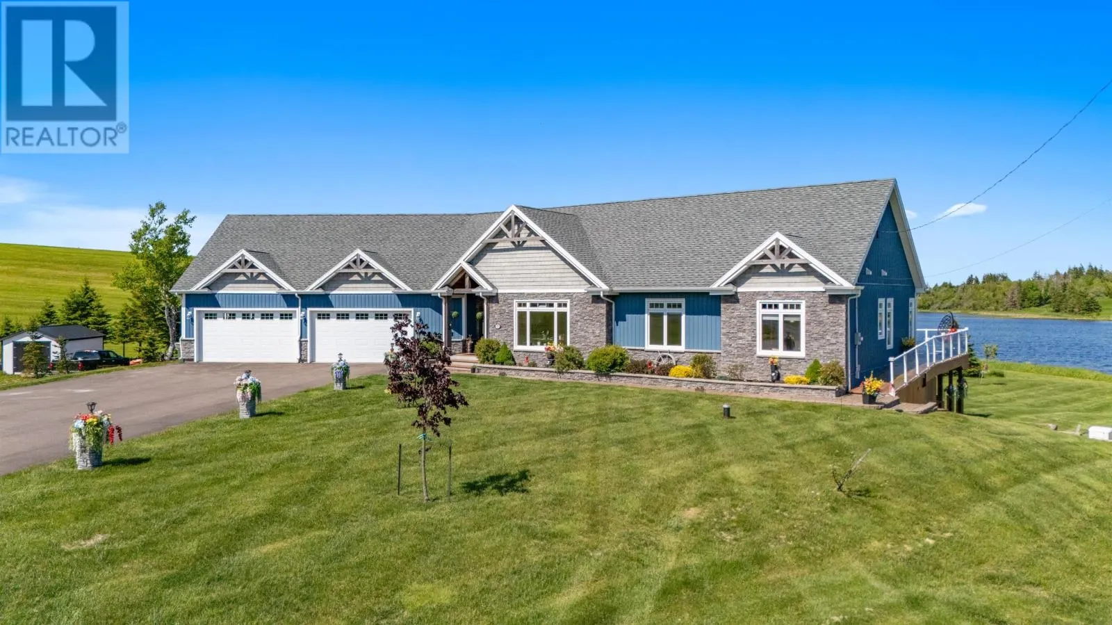 77 Highland View Drive