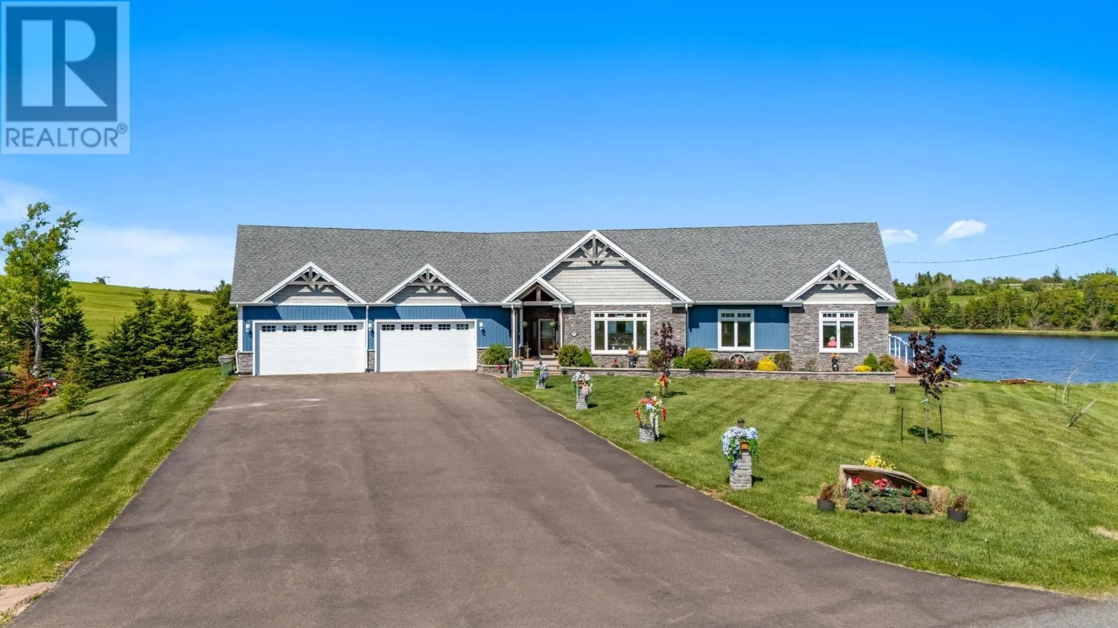 77 Highland View Drive