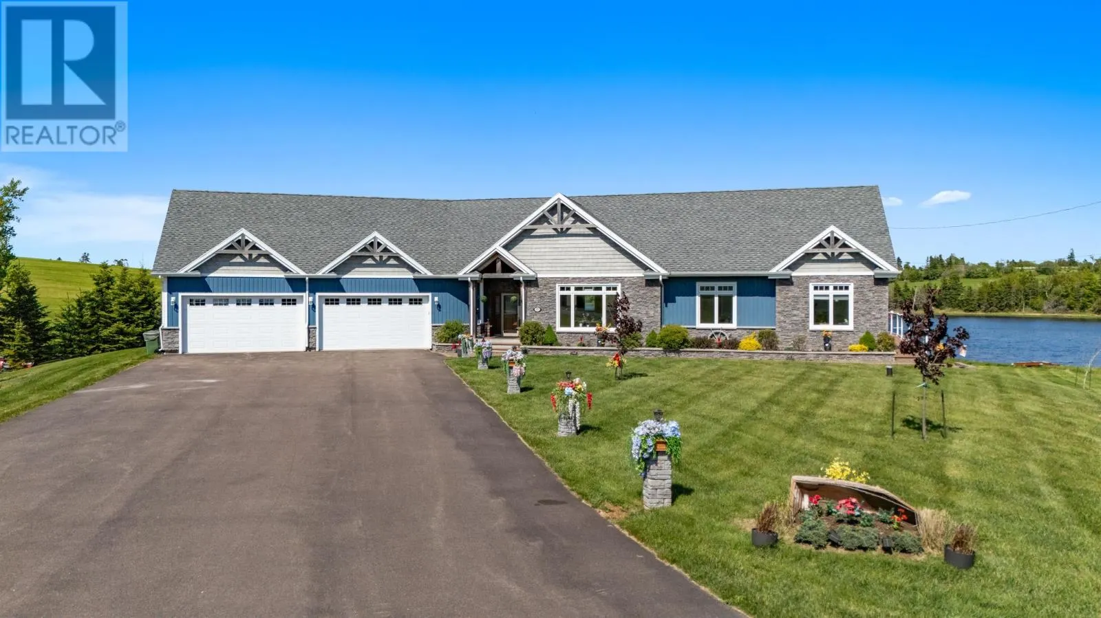 77 Highland View Drive