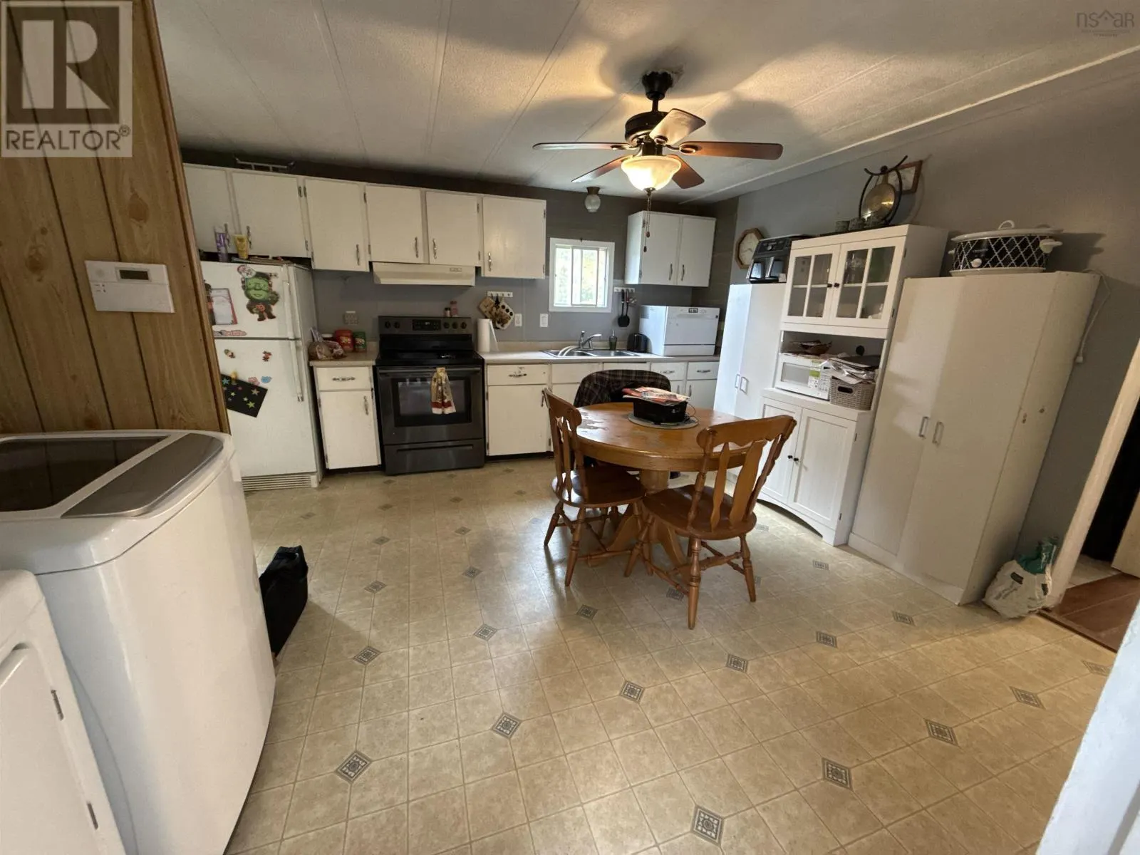2987 St Margarets Bay Road