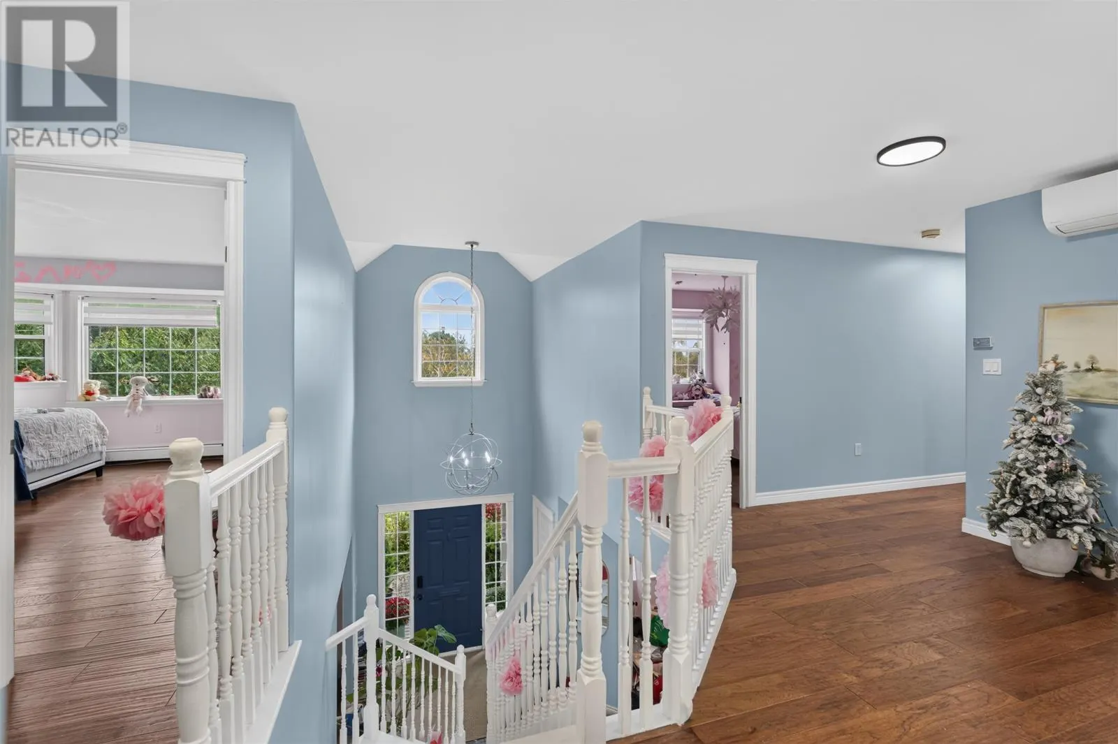 31 Sidmount Avenue