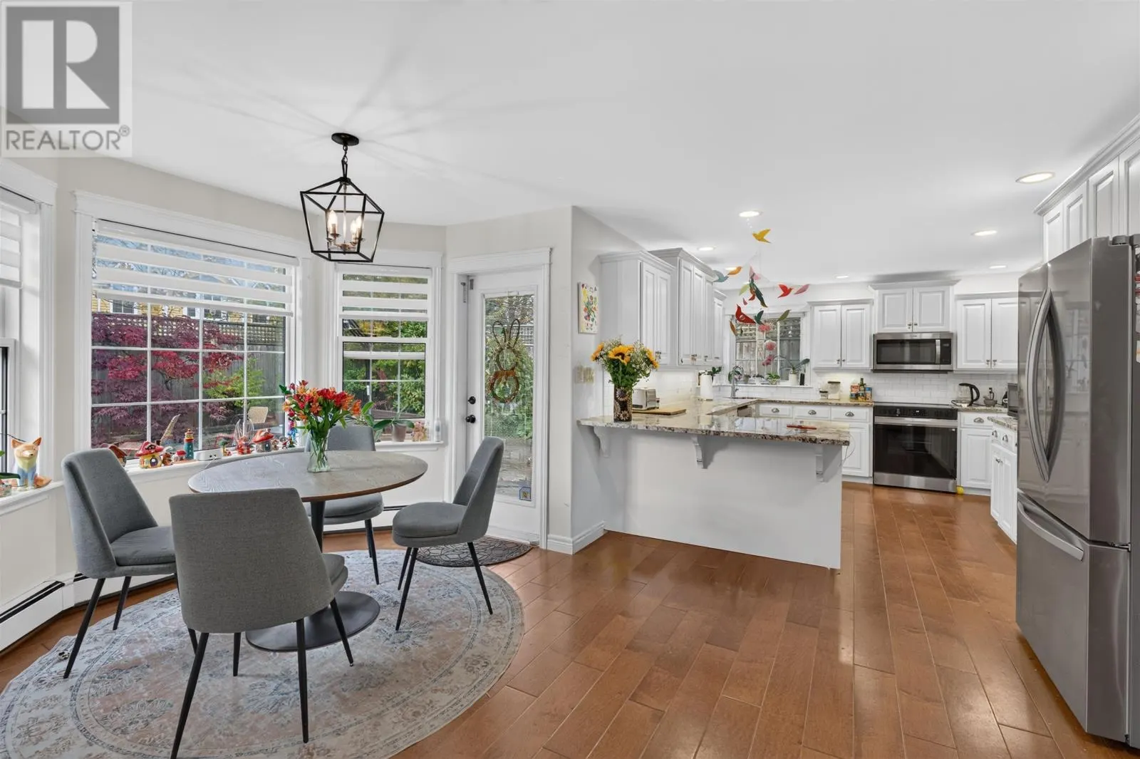 31 Sidmount Avenue