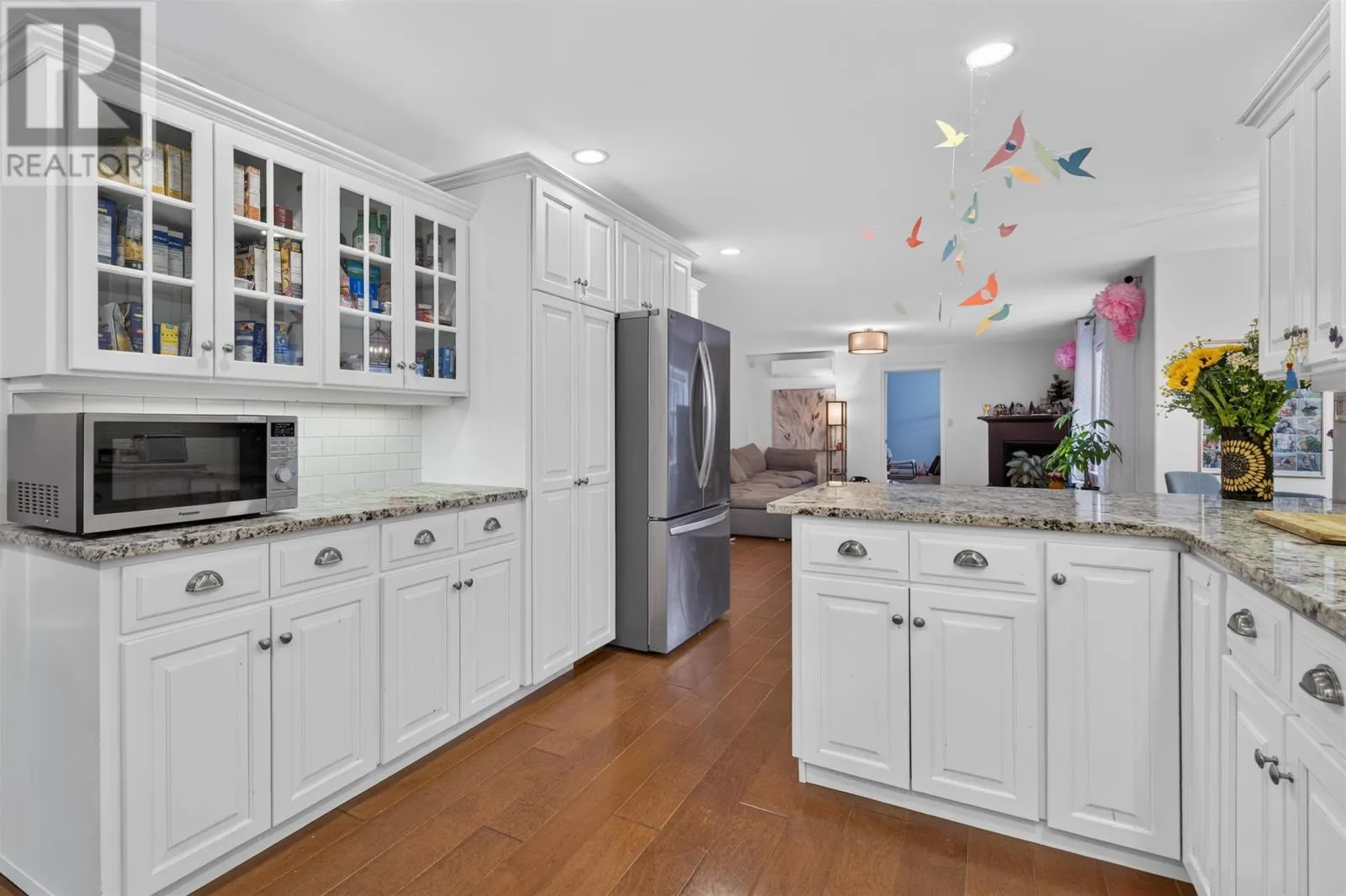 31 Sidmount Avenue
