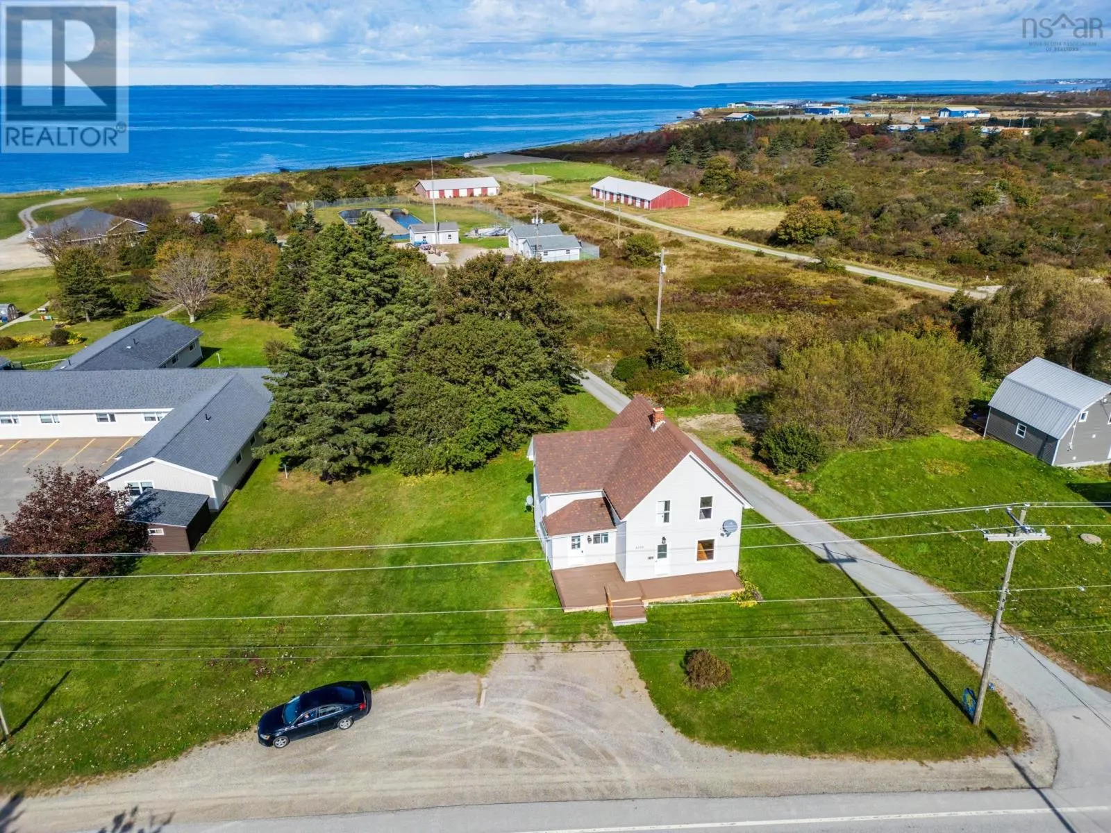 8419 Highway 1