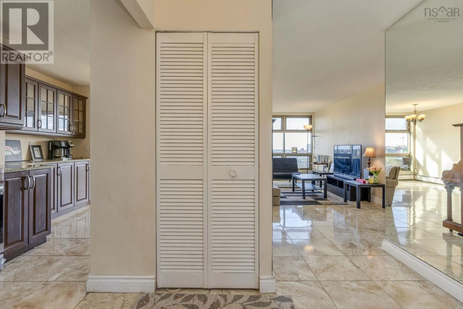1503 6369 Coburg Road