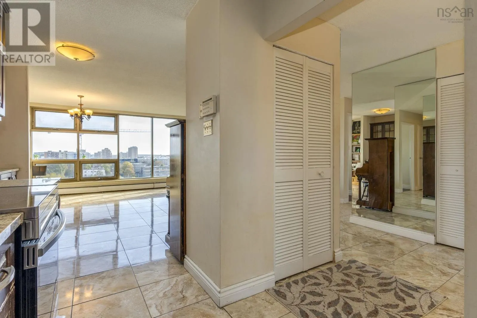 1503 6369 Coburg Road