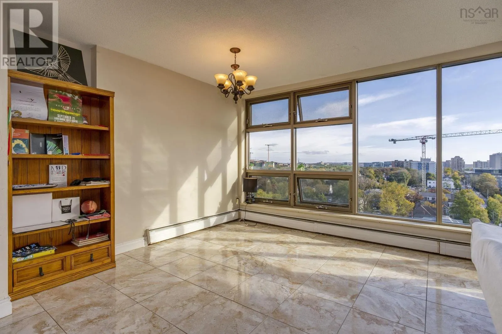 1503 6369 Coburg Road