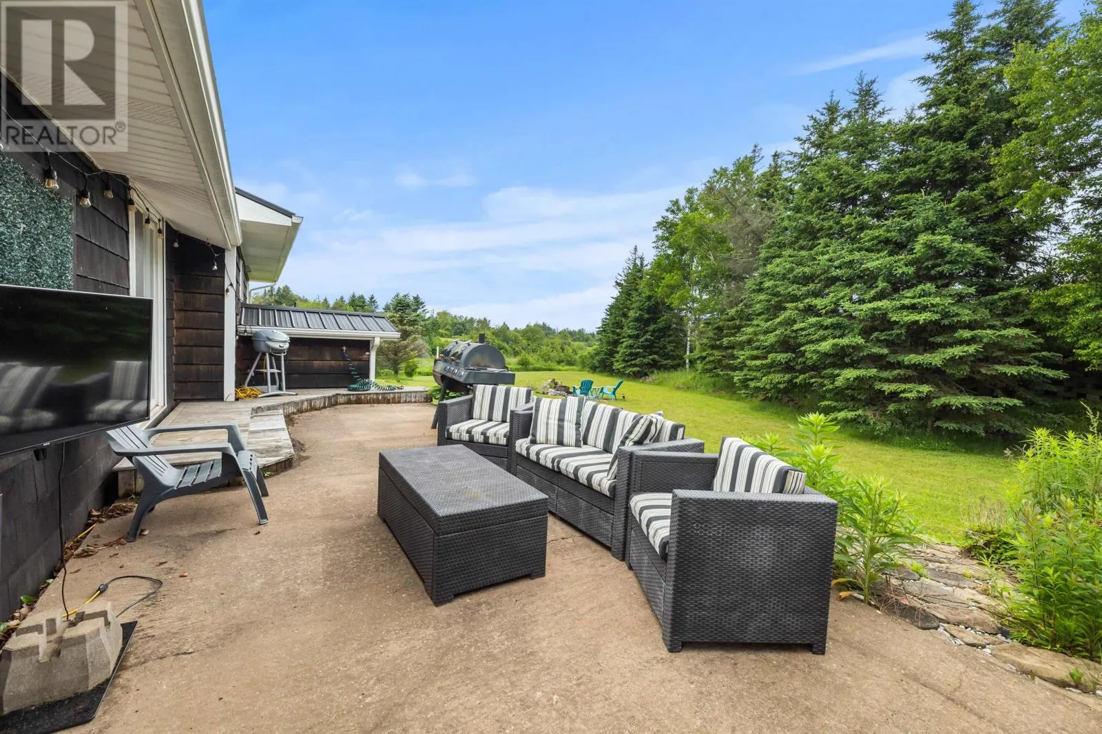 2482 Winsloe Road