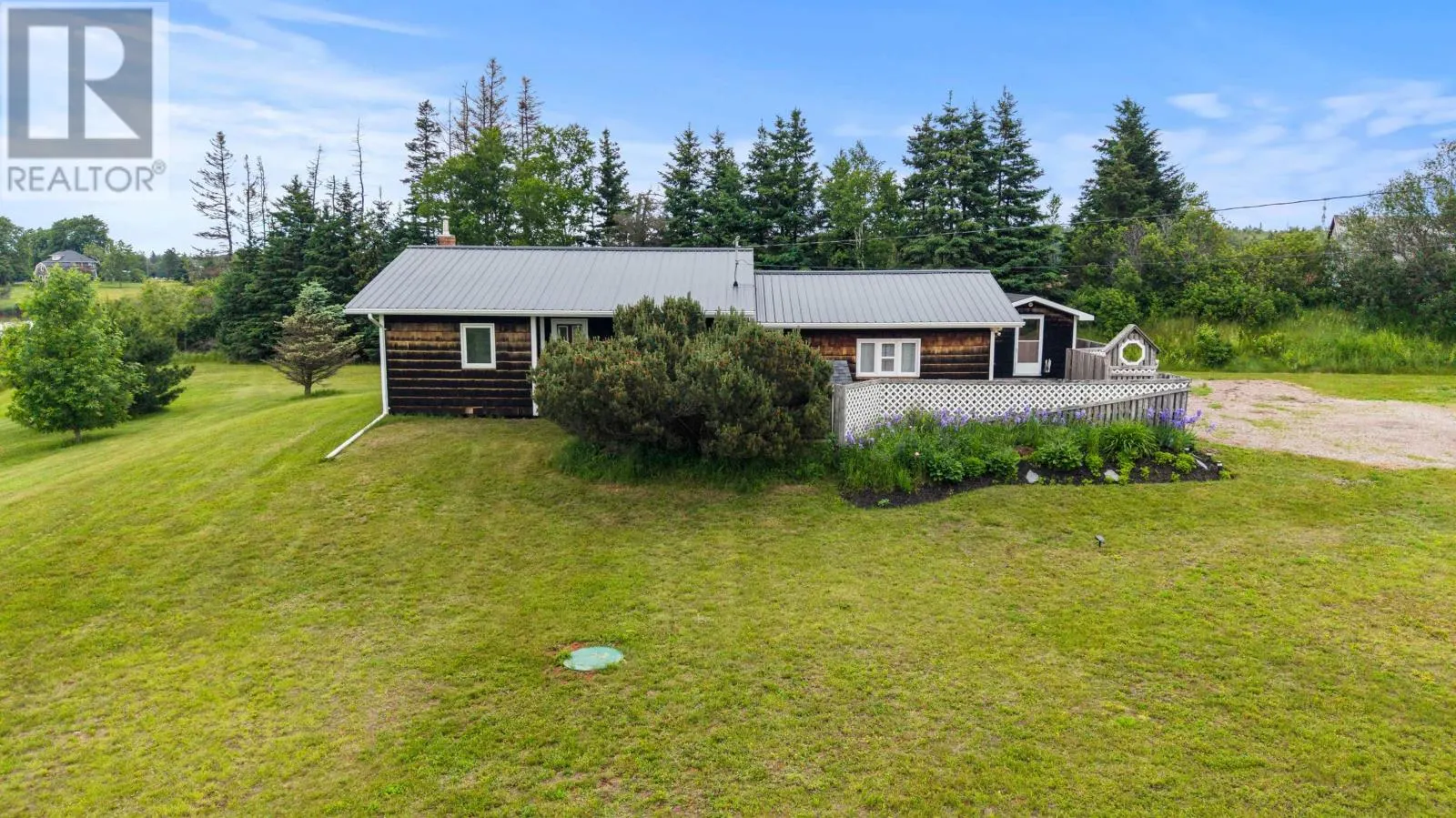 2482 Winsloe Road