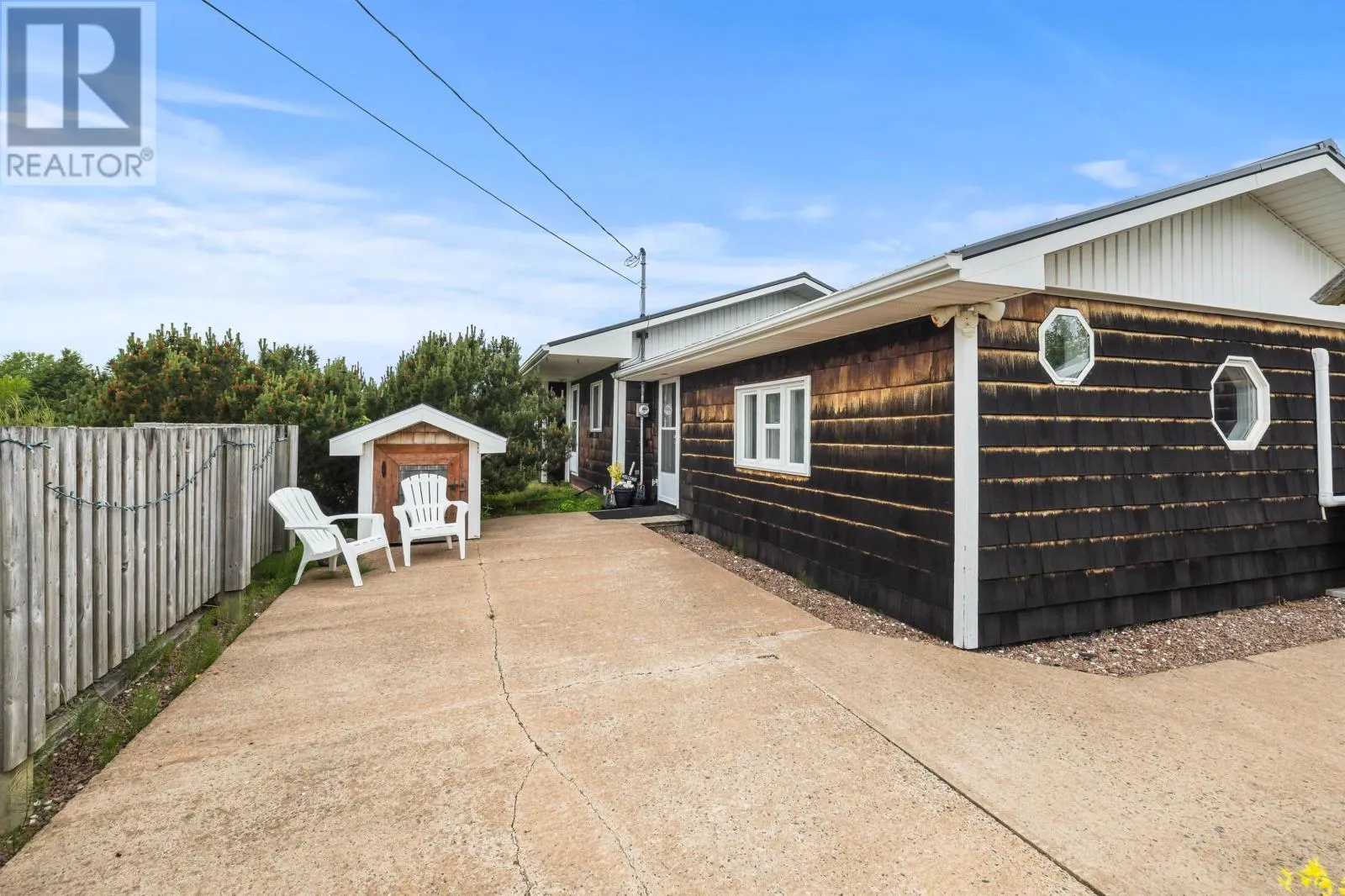 2482 Winsloe Road