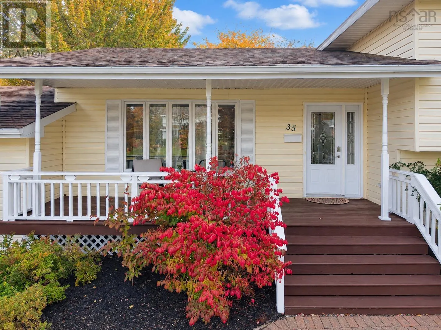 35 Carmichael Drive