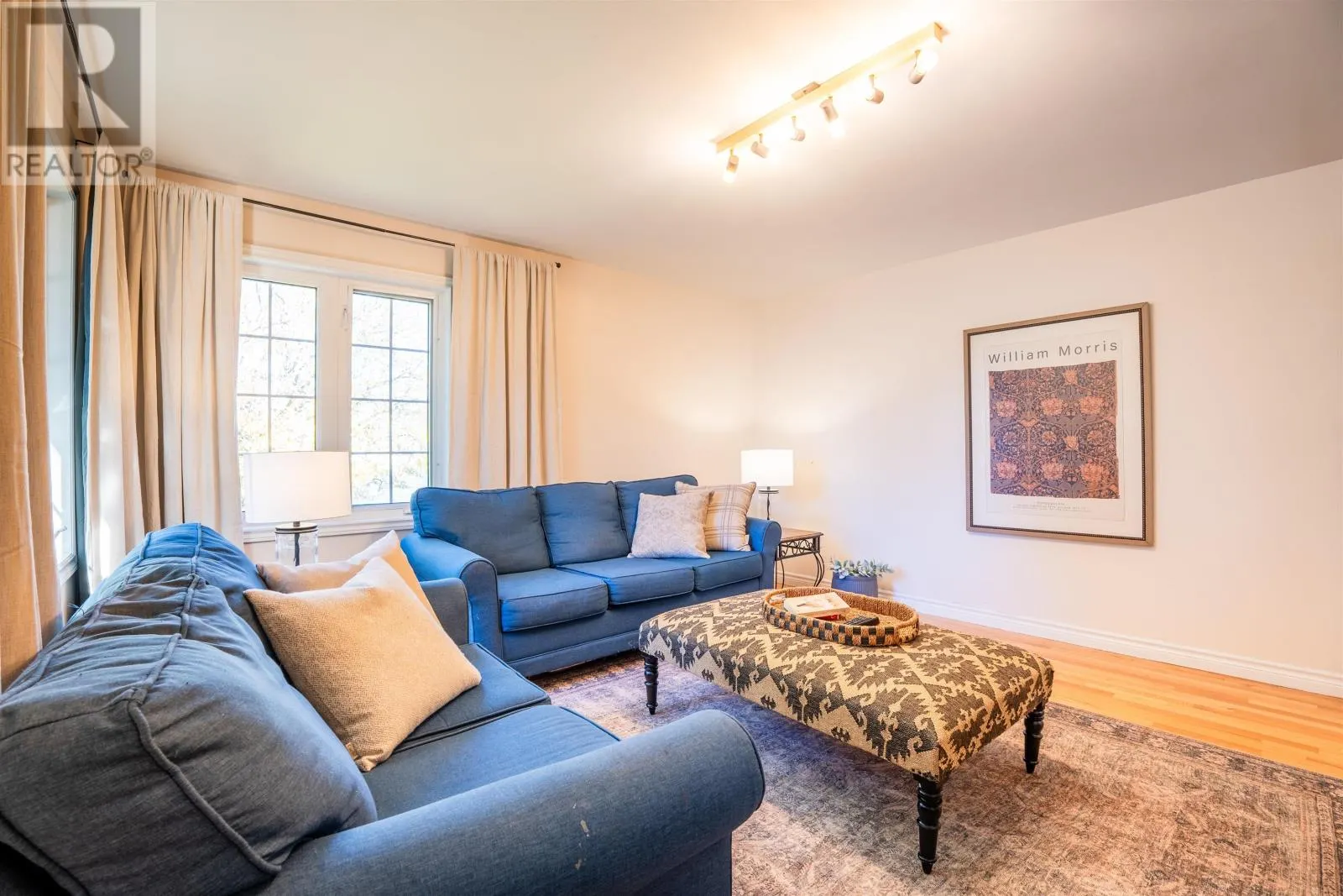 113 GREENSVIEW Drive