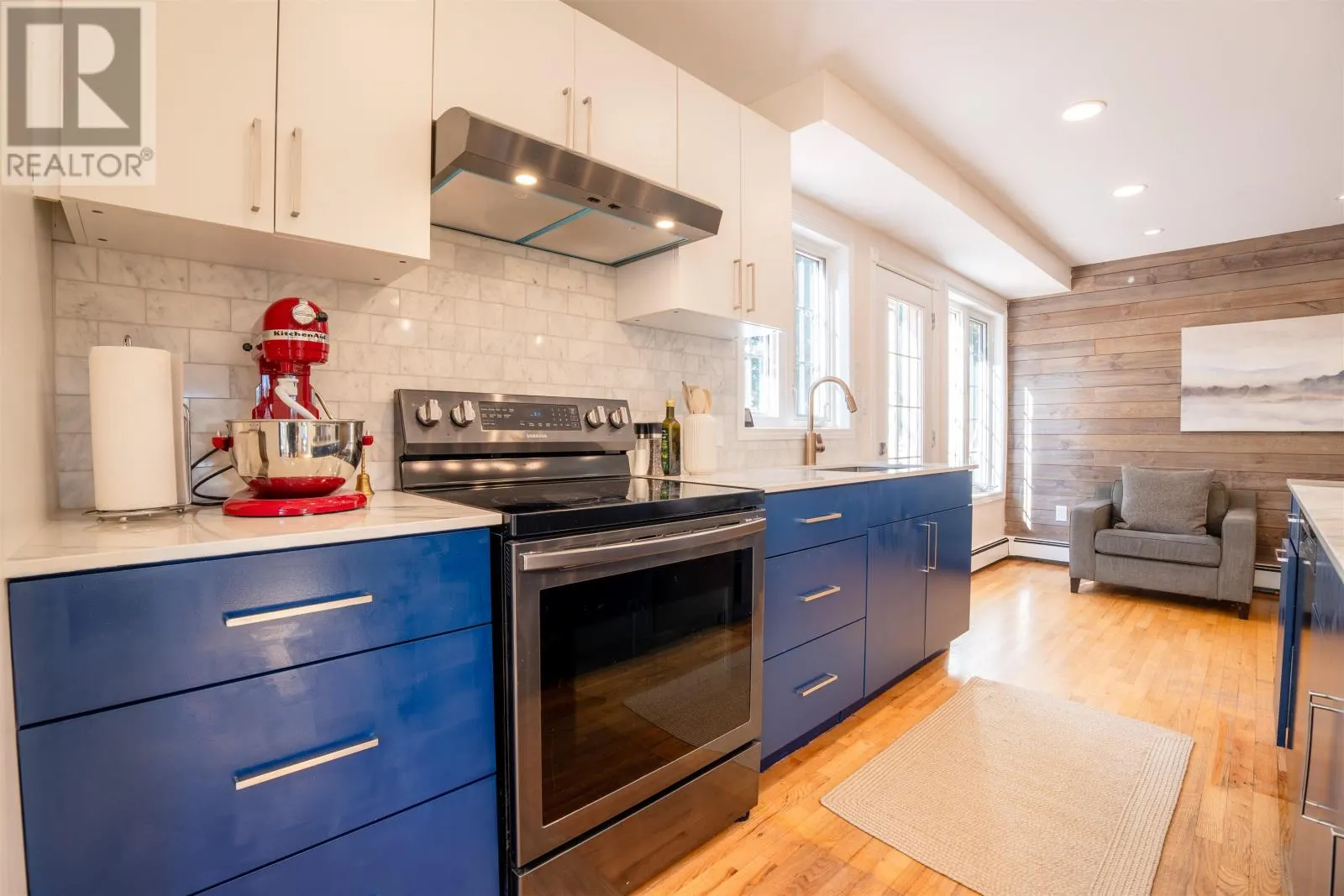 113 GREENSVIEW Drive