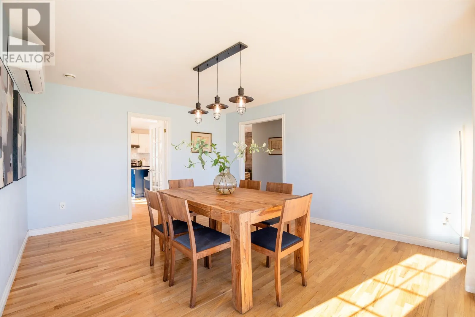 113 GREENSVIEW Drive