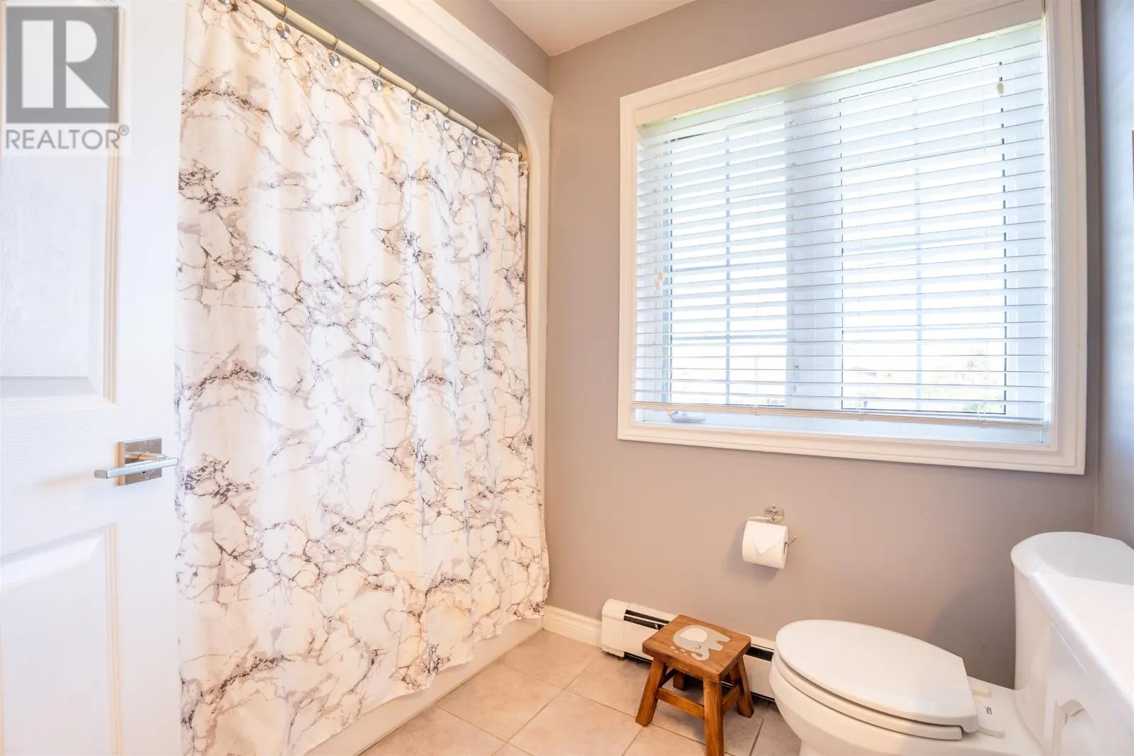 113 GREENSVIEW Drive