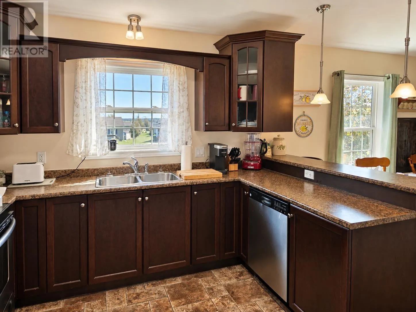 24 Tide View Court
