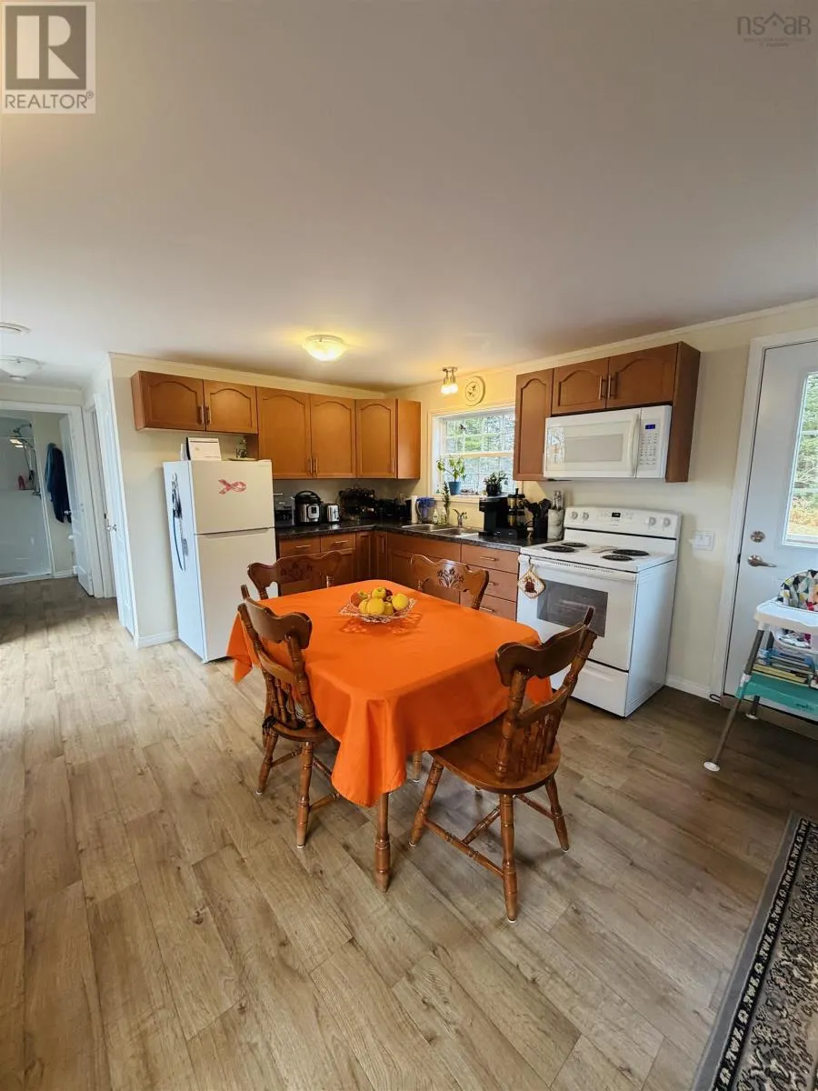 31 Lakefield Drive