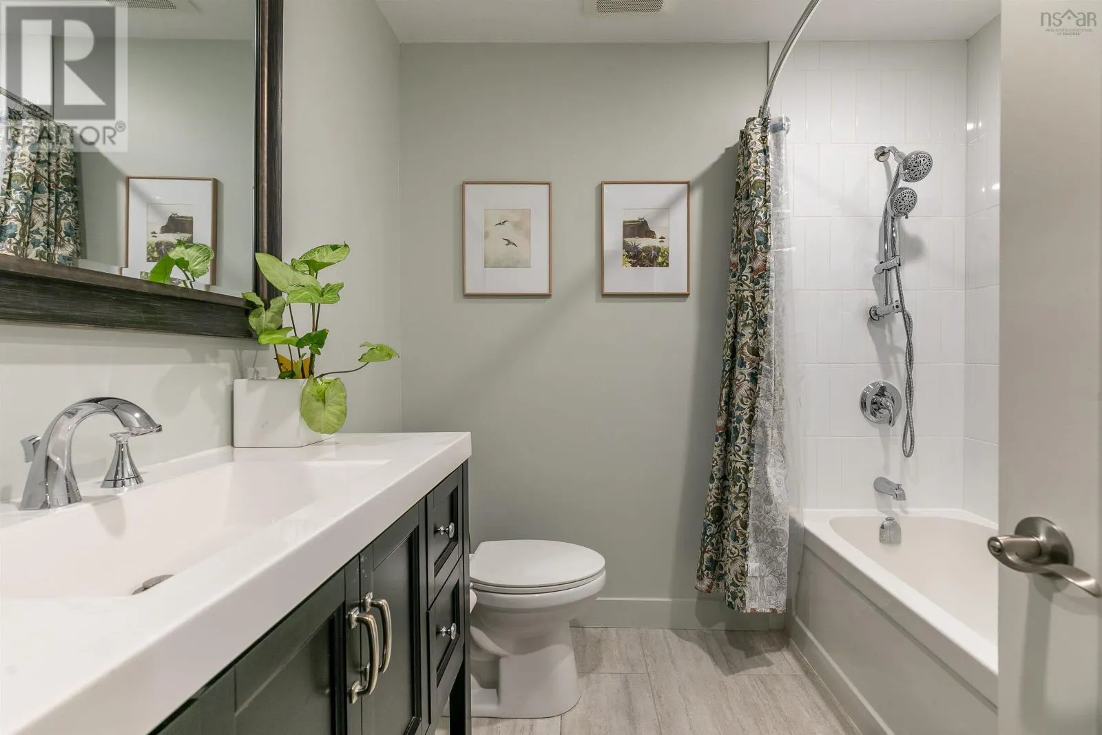 22 Briar Place