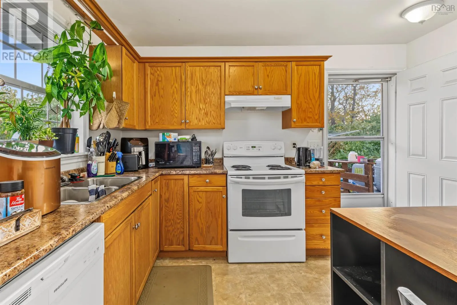 1366 George Street      B1P 1N2 Street