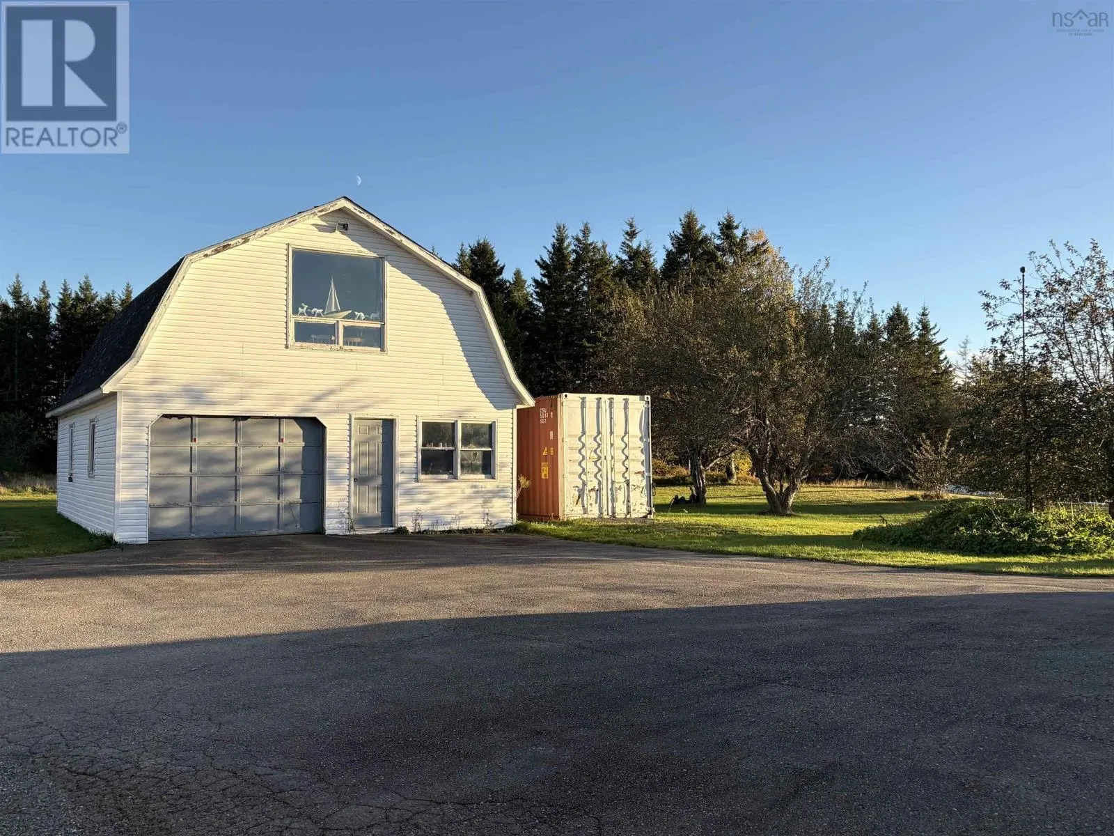2561 Highway 327 Highway