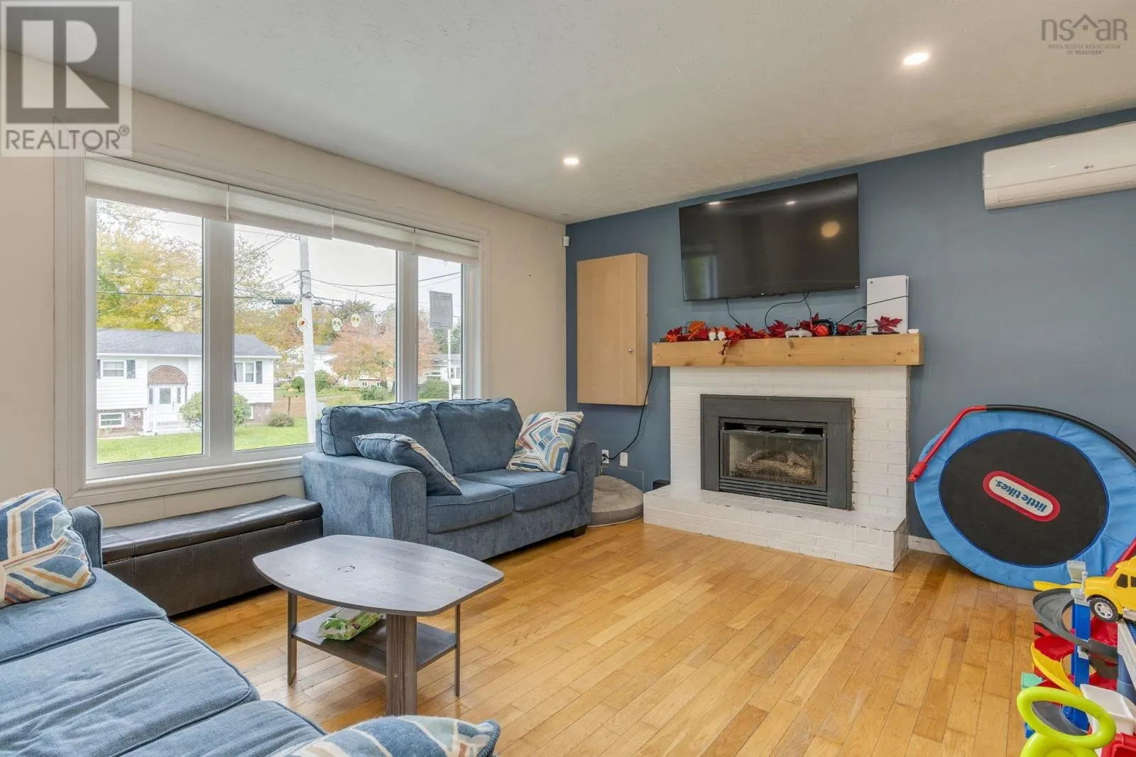 34 Nausett Crescent