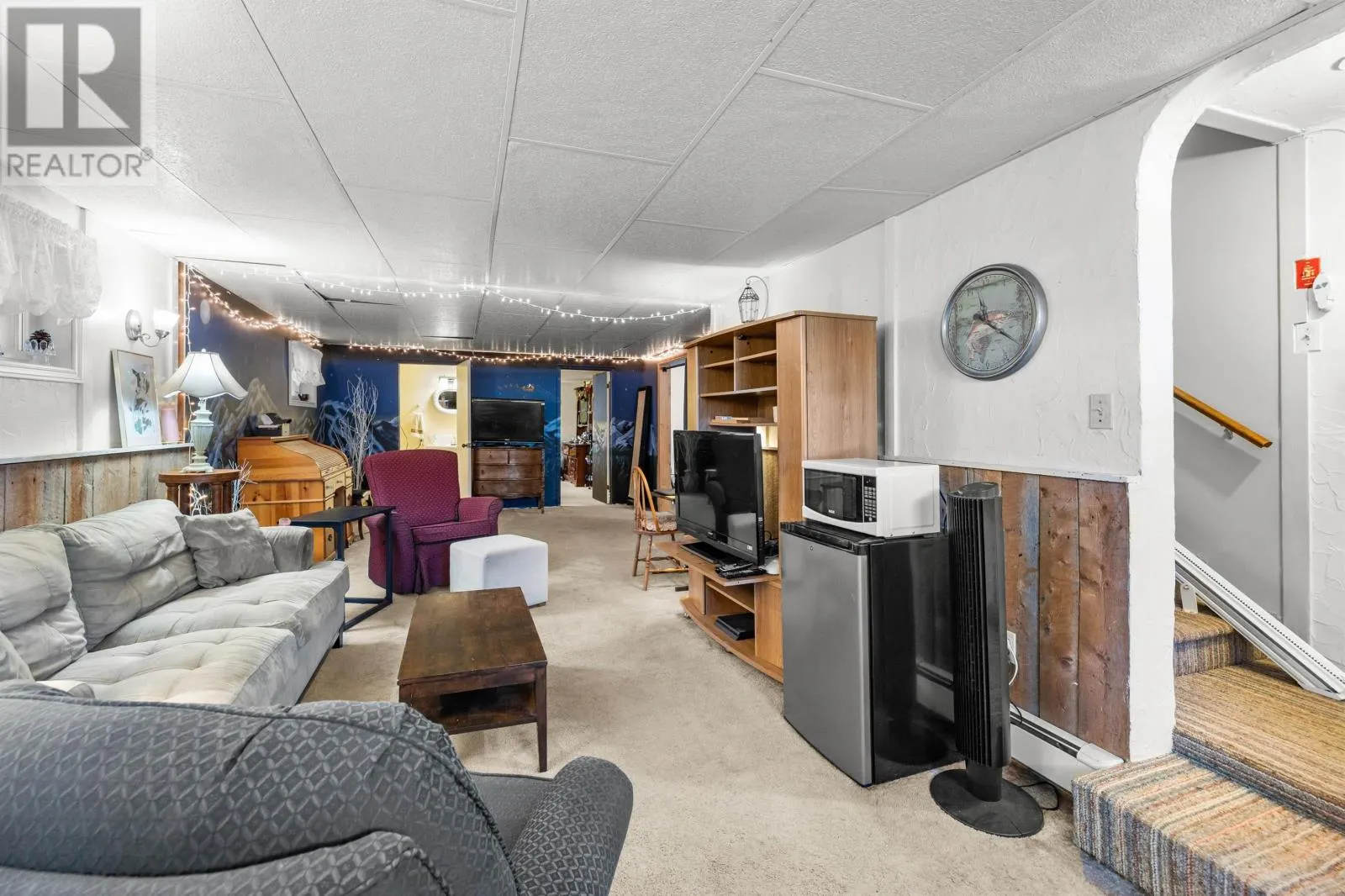 1 Upper Tea Hill Crescent