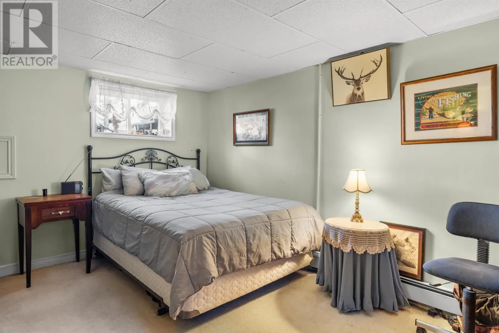 1 Upper Tea Hill Crescent