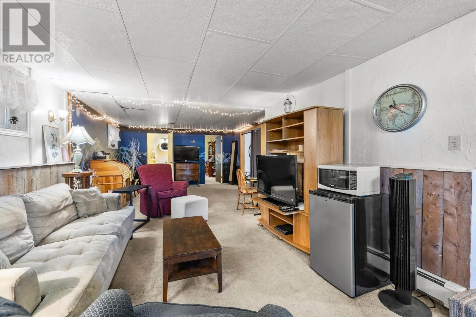 1 Upper Tea Hill Crescent