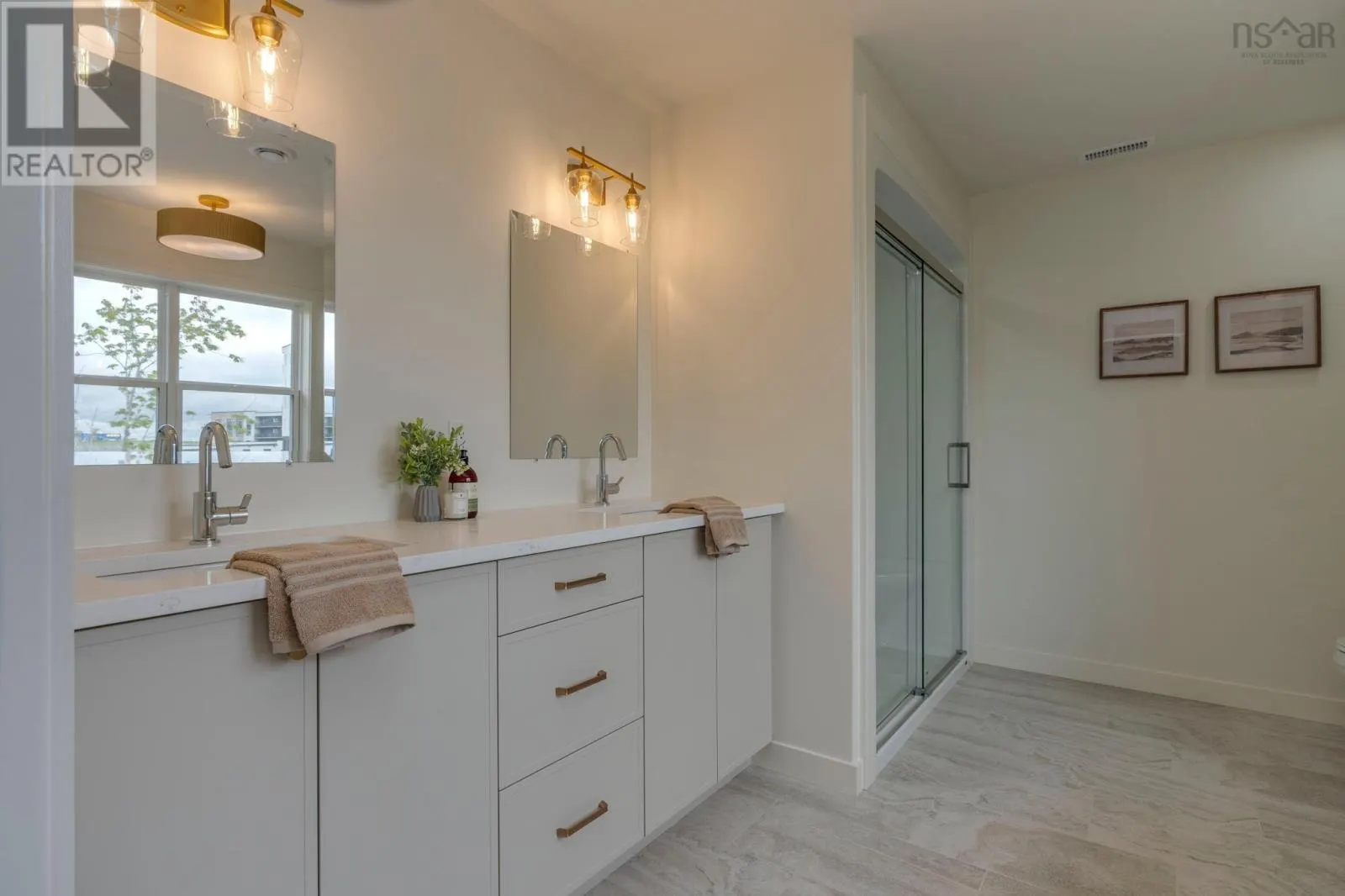 GW-5 32 Gardenia Way