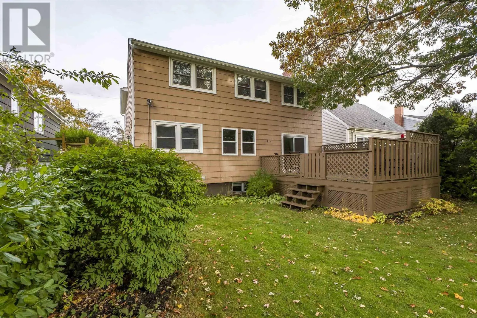 3176 Hemlock Street
