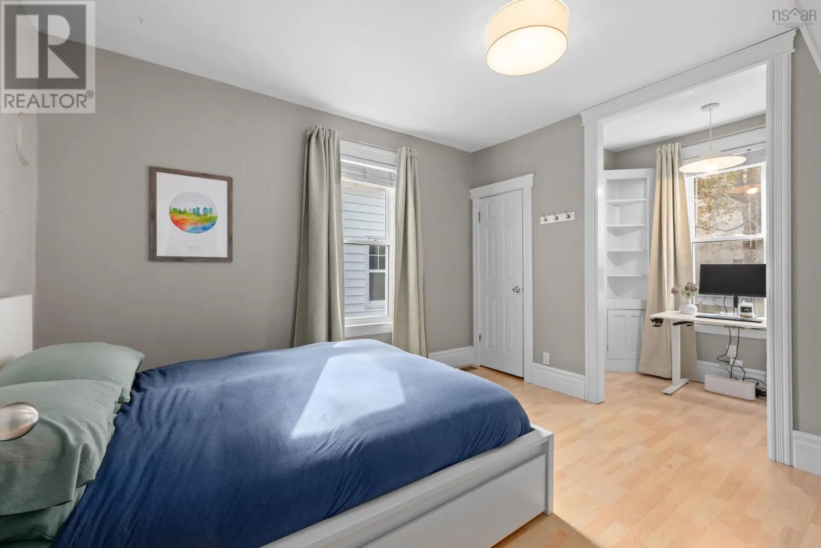 1544 Henry Street