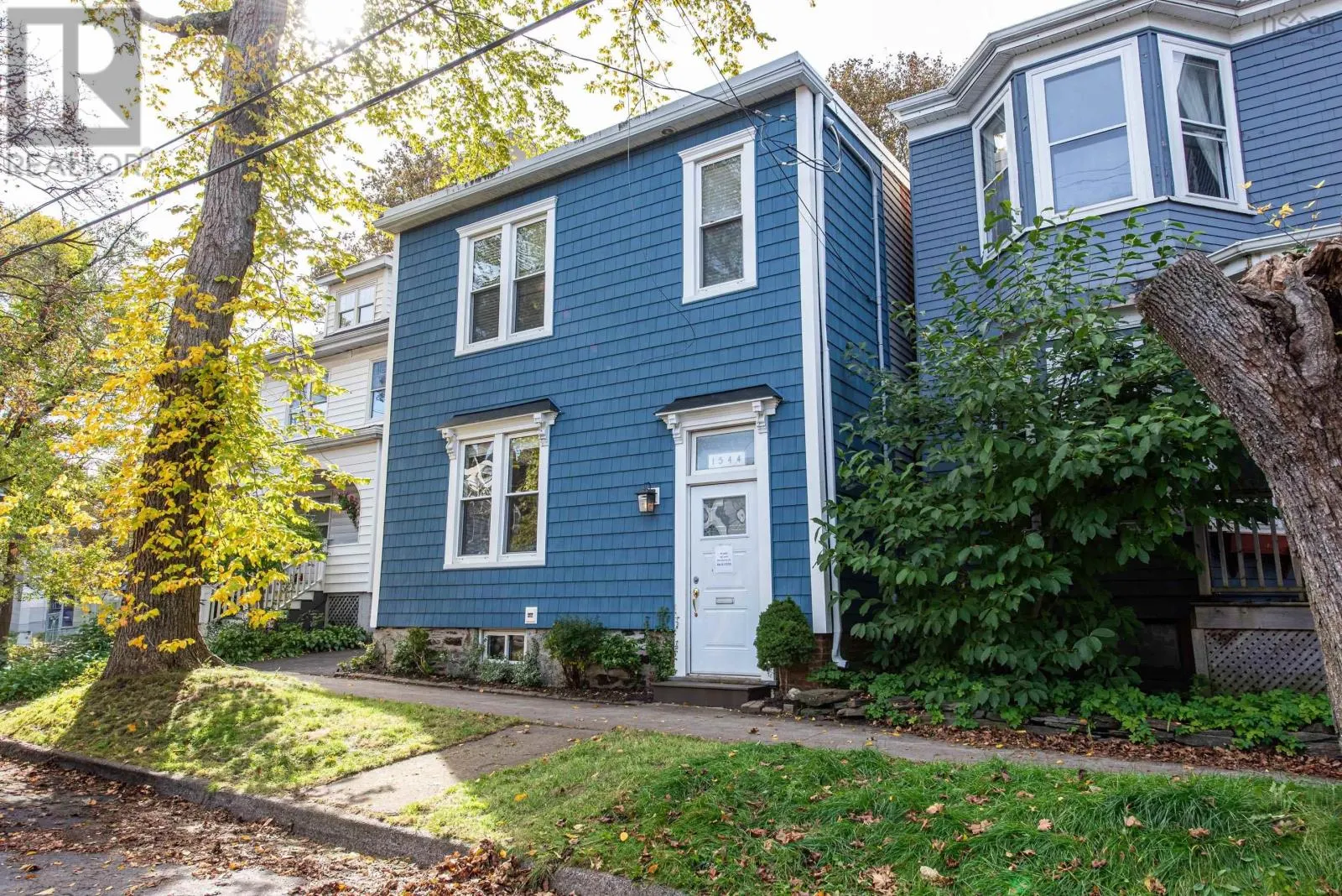 1544 Henry Street