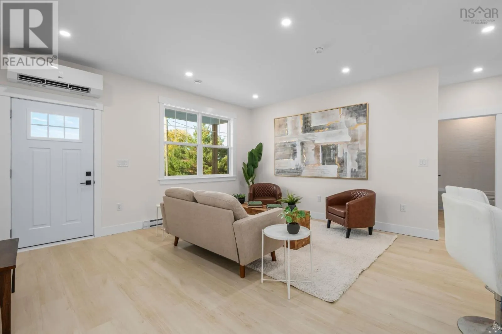 28 Davis Road