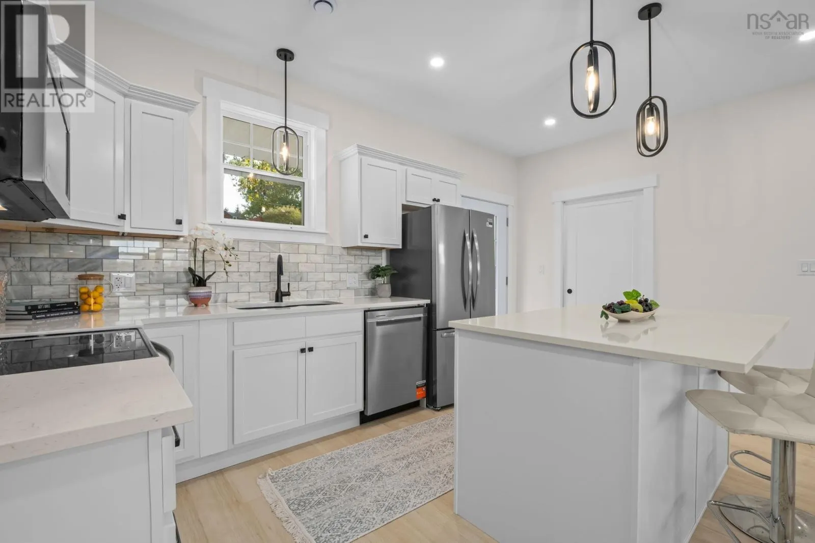 28 Davis Road