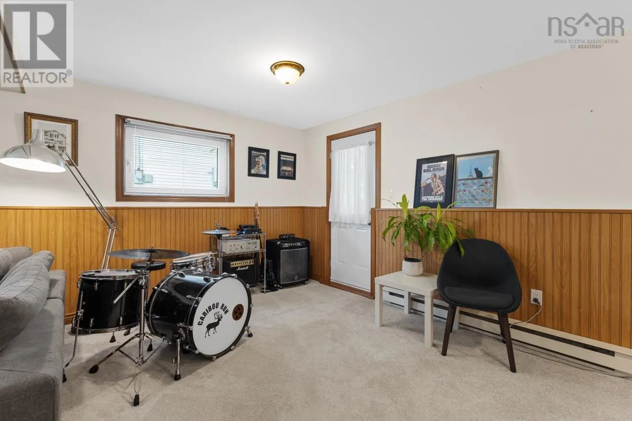 24 Rossi Drive