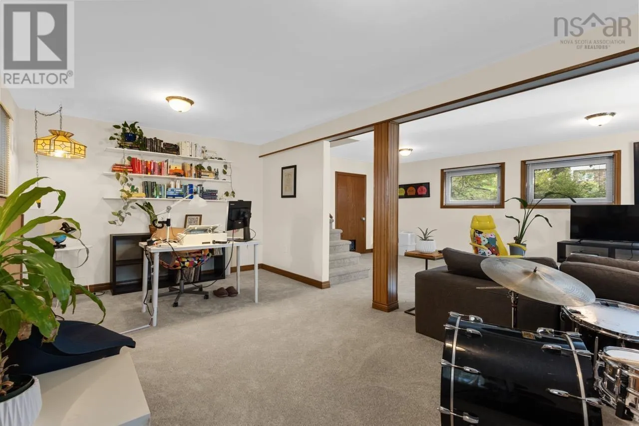 24 Rossi Drive