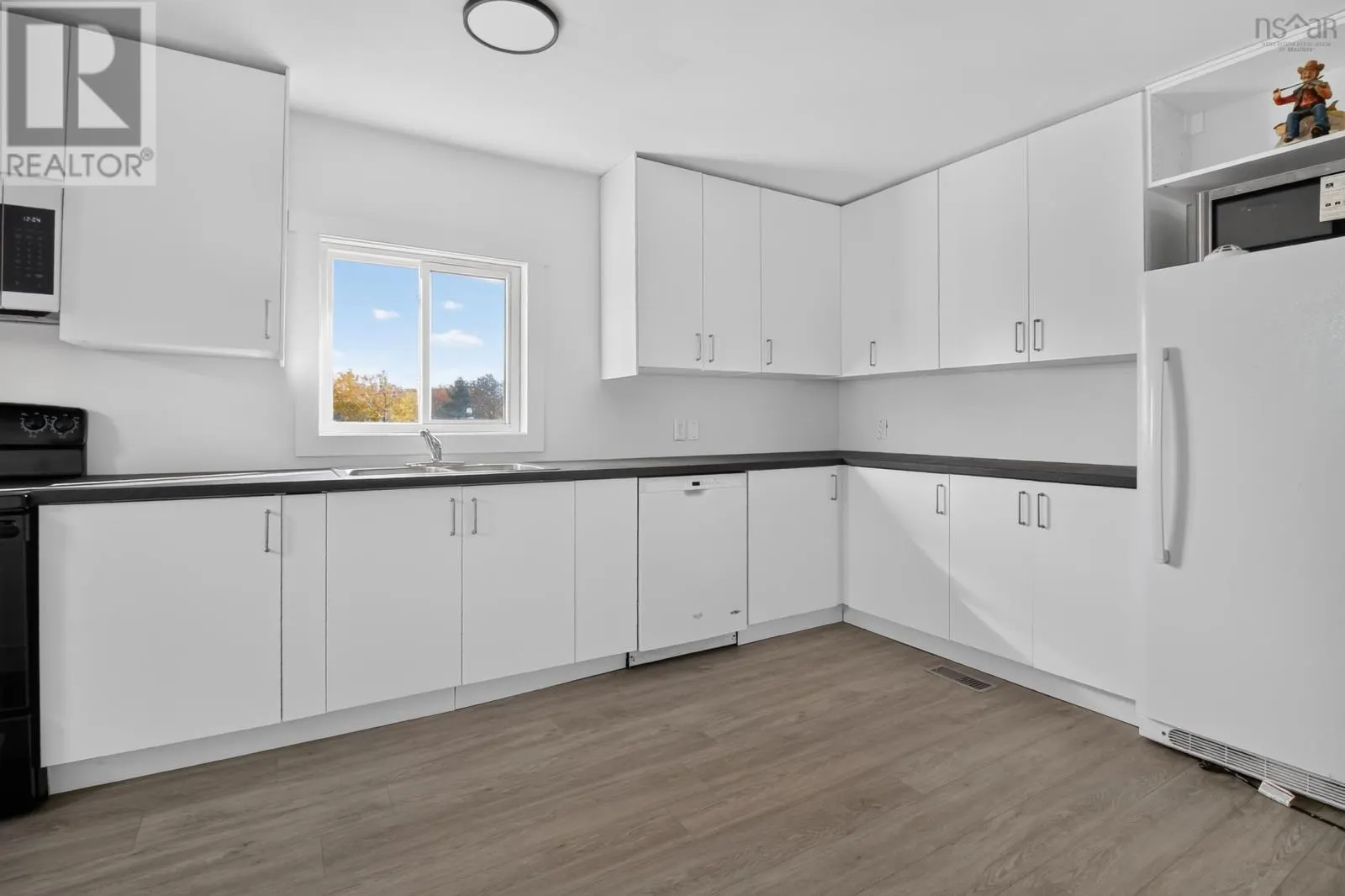 65/67 Brian Drive