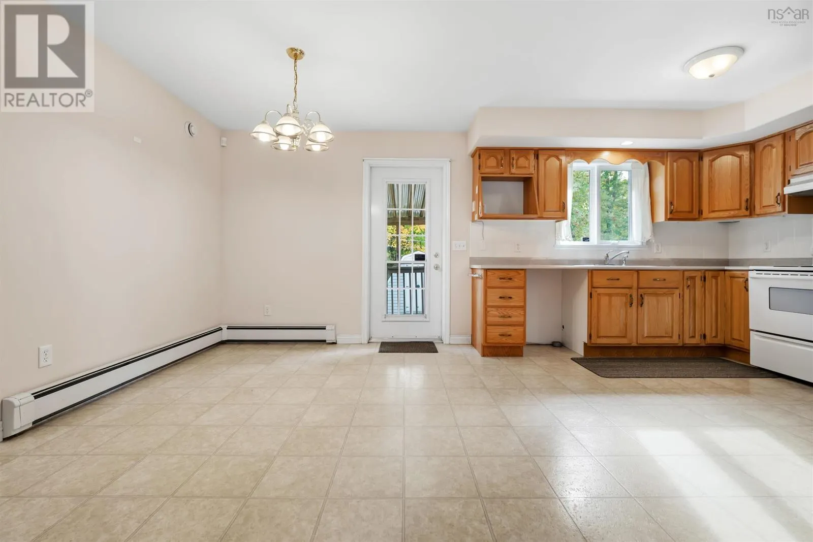 28 Fort Sackville Road