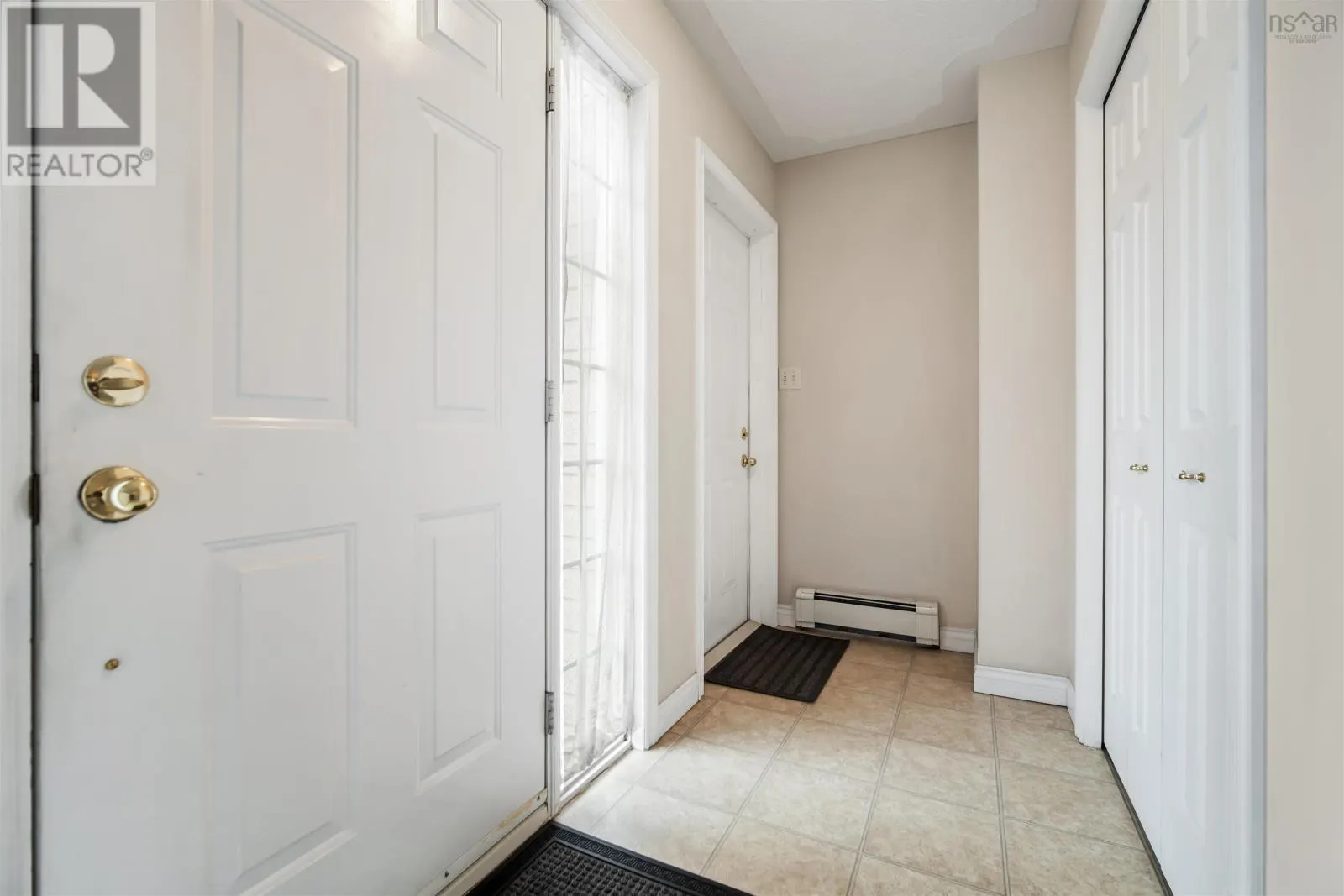 28 Fort Sackville Road