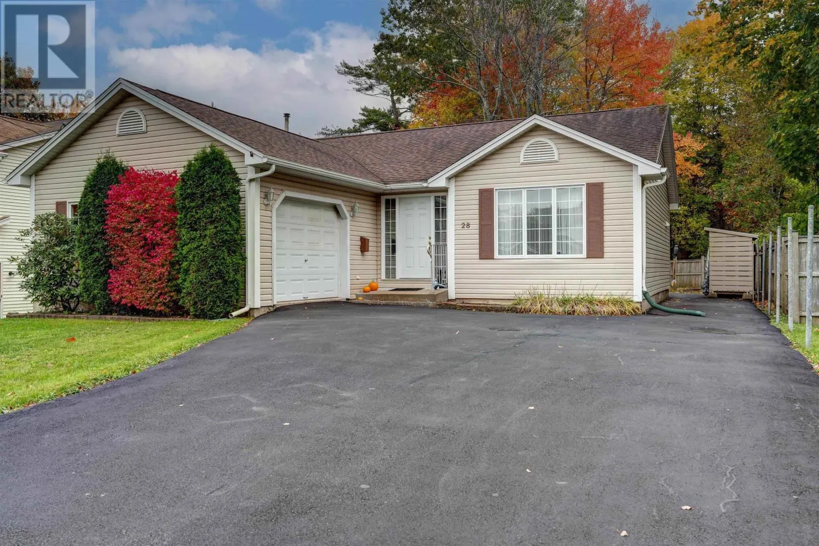 28 Fort Sackville Road