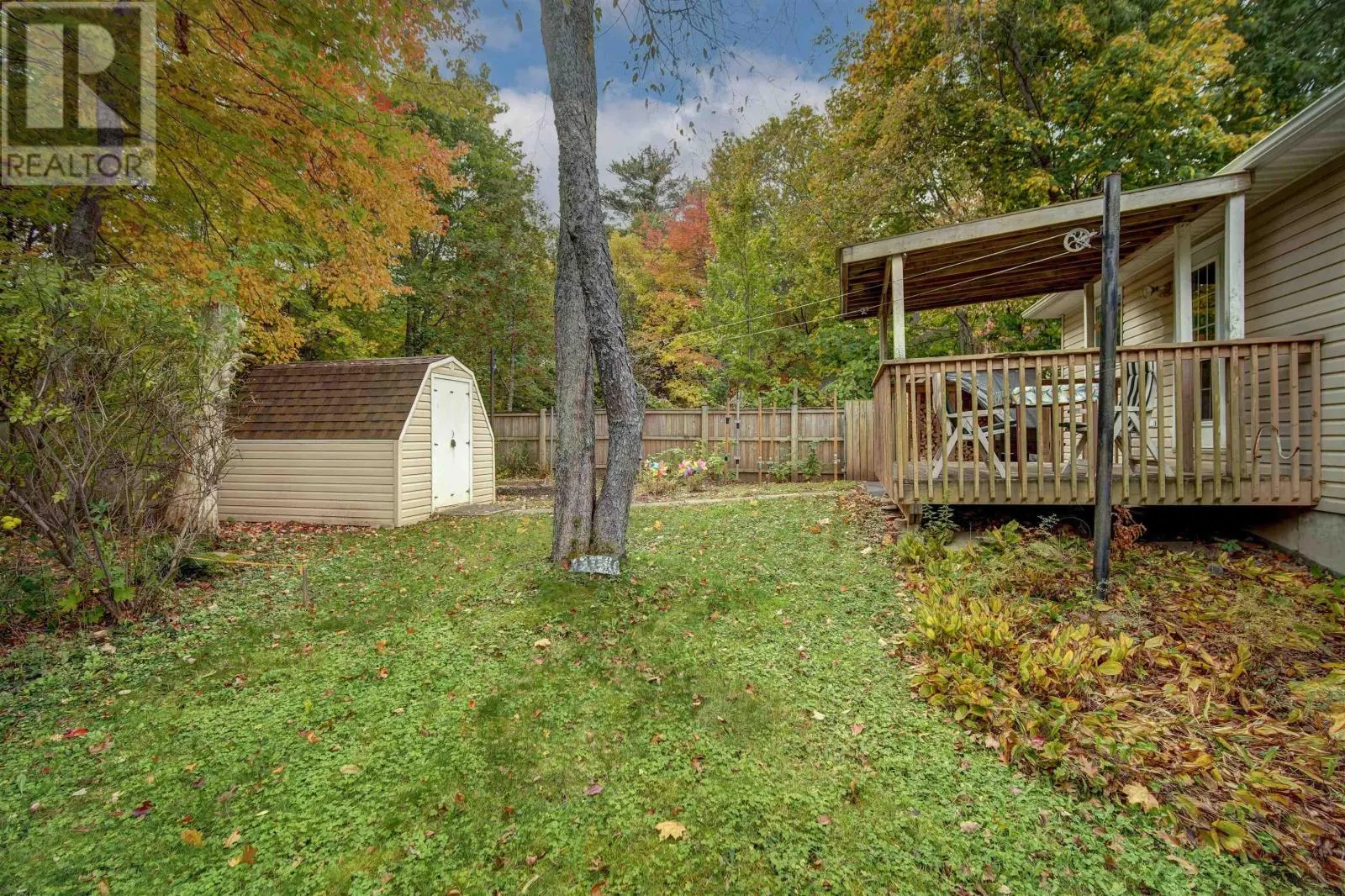 28 Fort Sackville Road