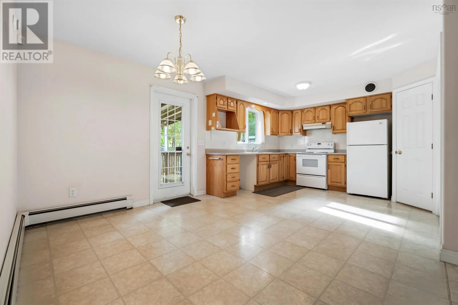28 Fort Sackville Road