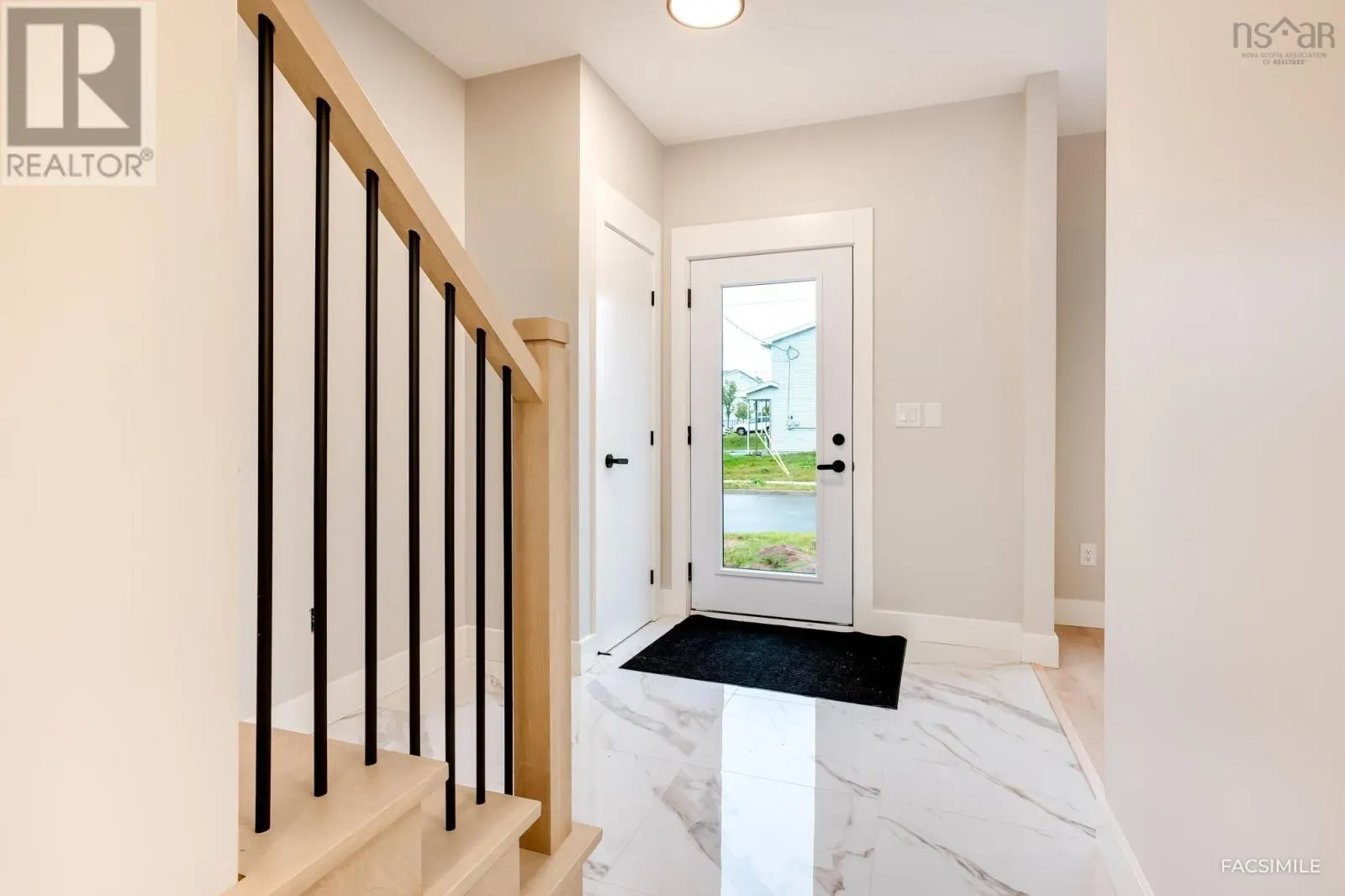 25B 182 Honeygold Drive