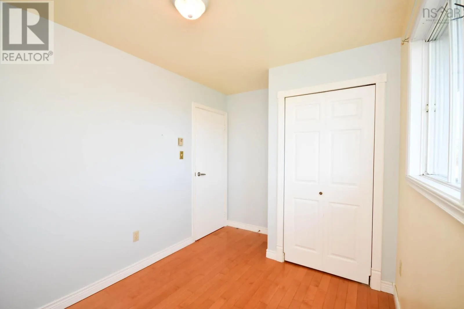 9 Briarwood Drive