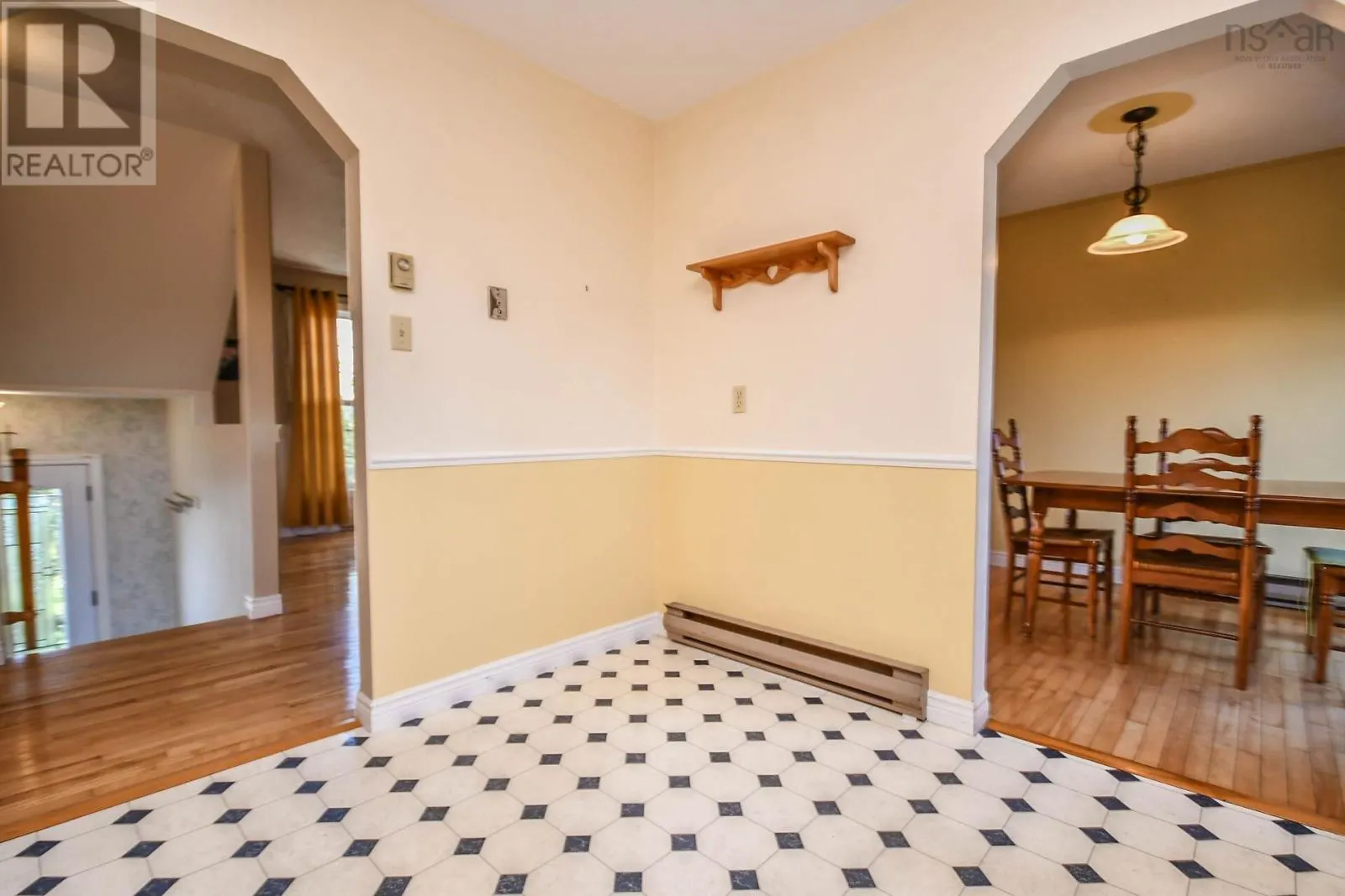 9 Briarwood Drive