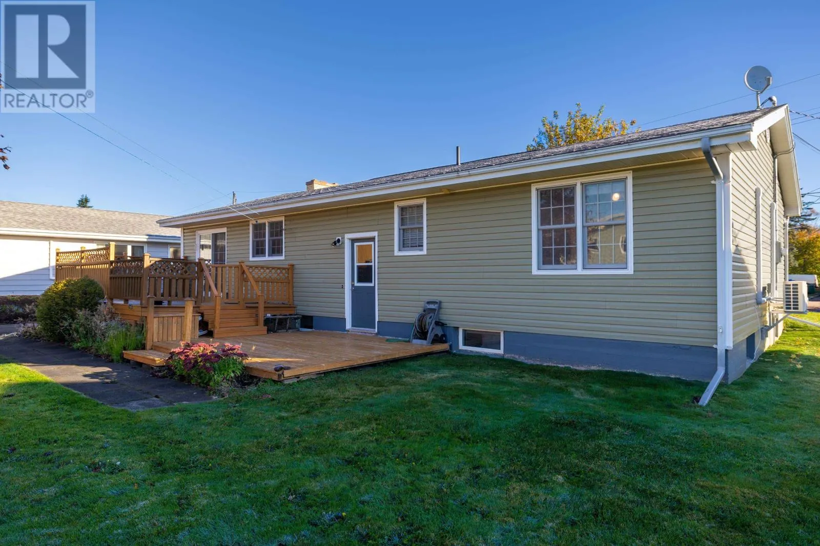 11 Johnson Avenue