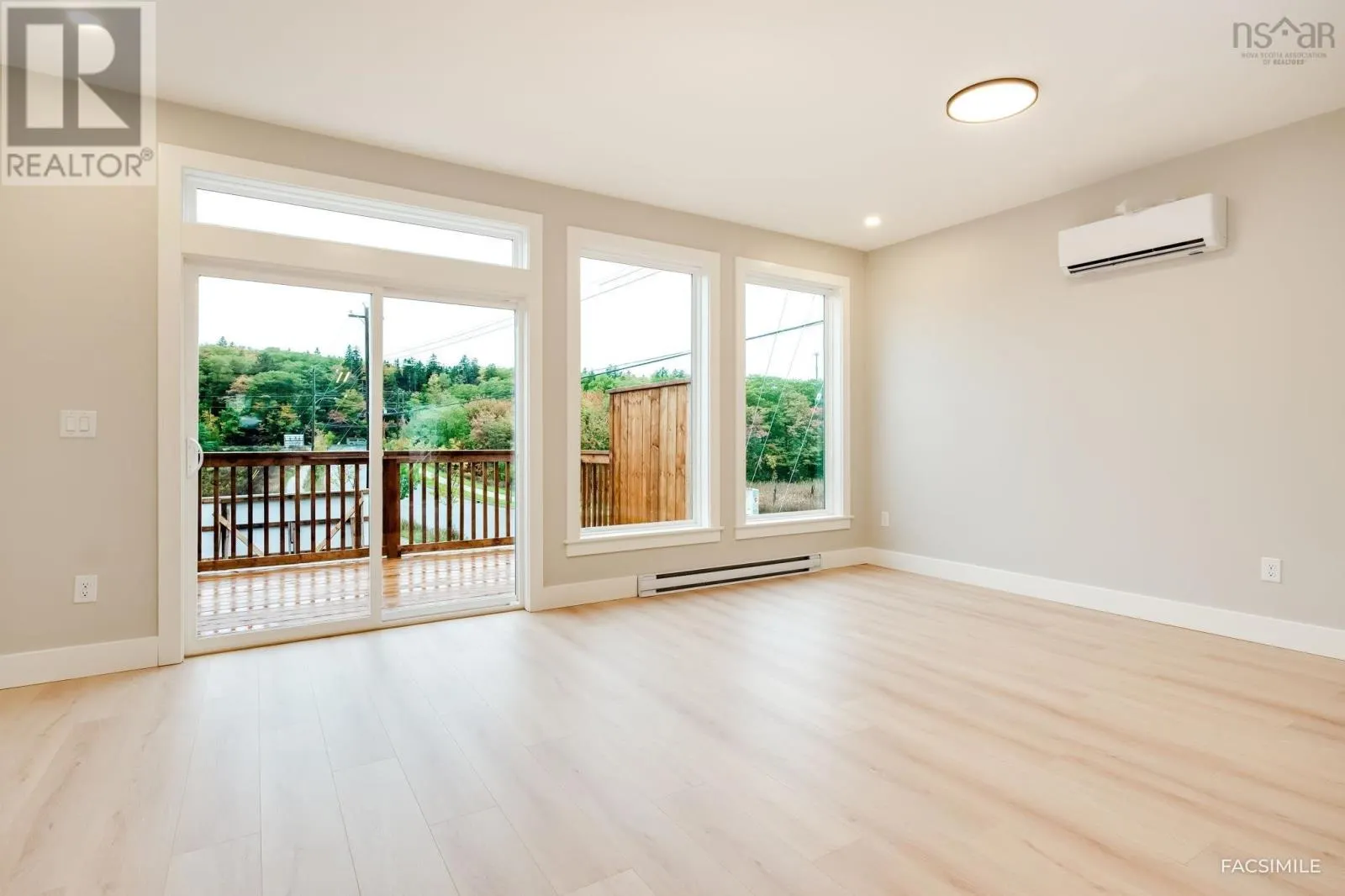 25A 184 Honeygold Drive