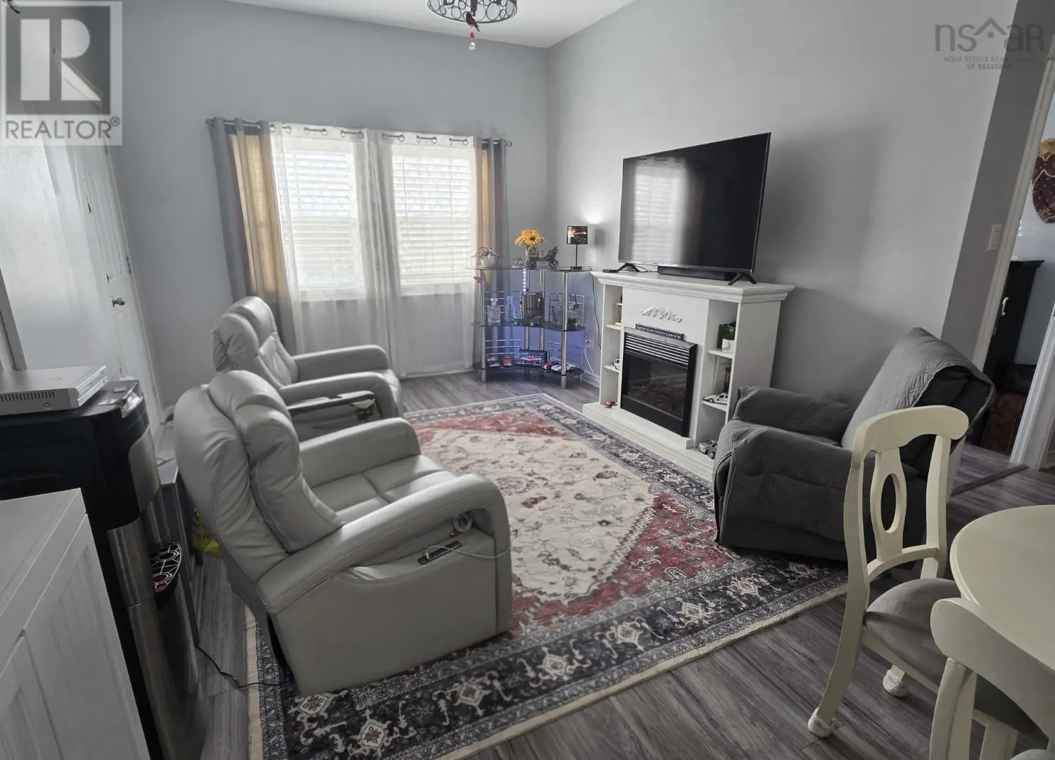 359 Seligs Road|Prospect Village